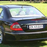 Mercedes Benz E 320 CDI 