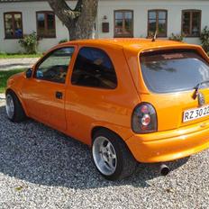 Opel Corsa b GSi