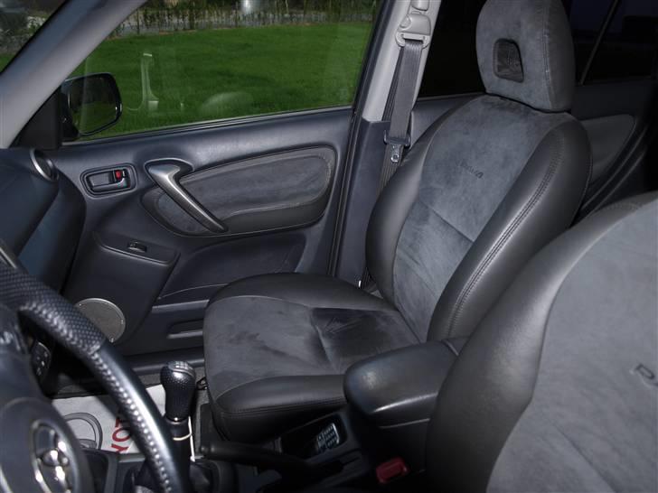 Toyota RAV4 SOLGT billede 11