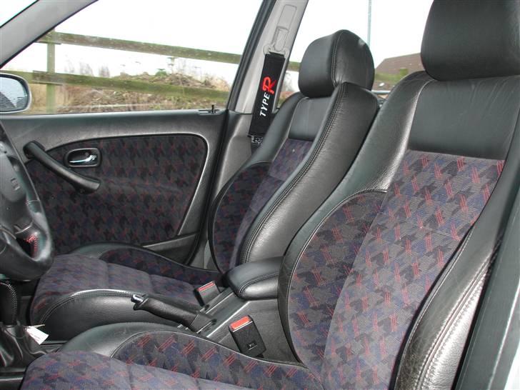 Honda civic 1,8 // SOLGT billede 3