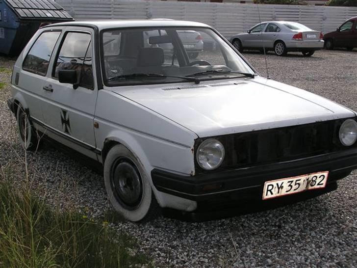 VW Golf II Rat SOLGT - ved projektets start, da bilen var ren. billede 5