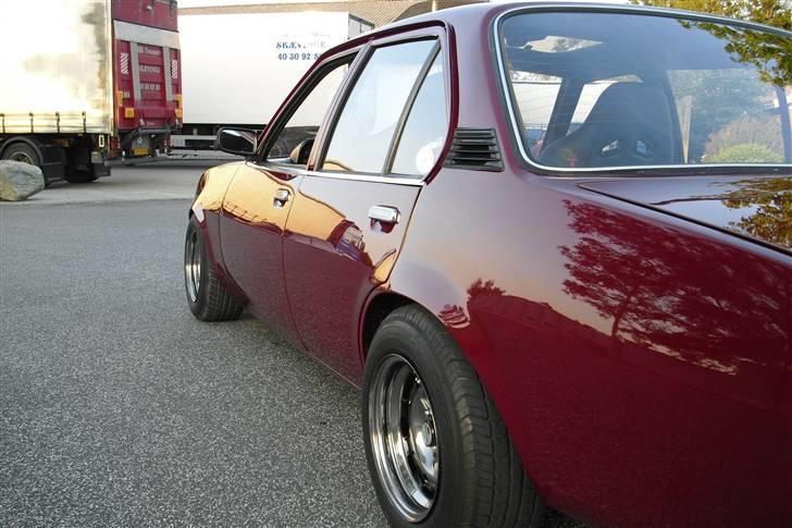 Opel Ascona -B  SOLGT billede 4