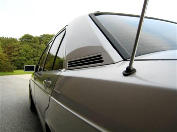 Mercedes Benz 190 D 2,5 ( solgt ) billede 15