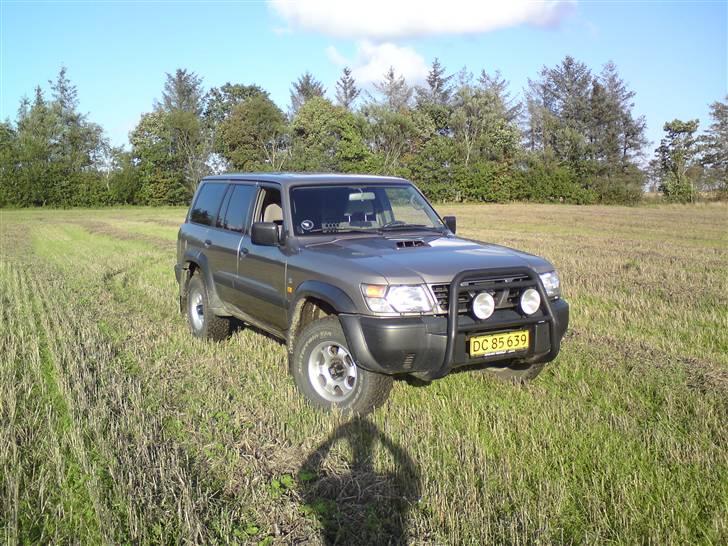 Nissan patrol 2.8y61*EXPORTERET* billede 1