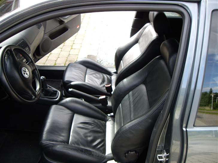 VW Golf IV .:R18 SOLGT billede 14