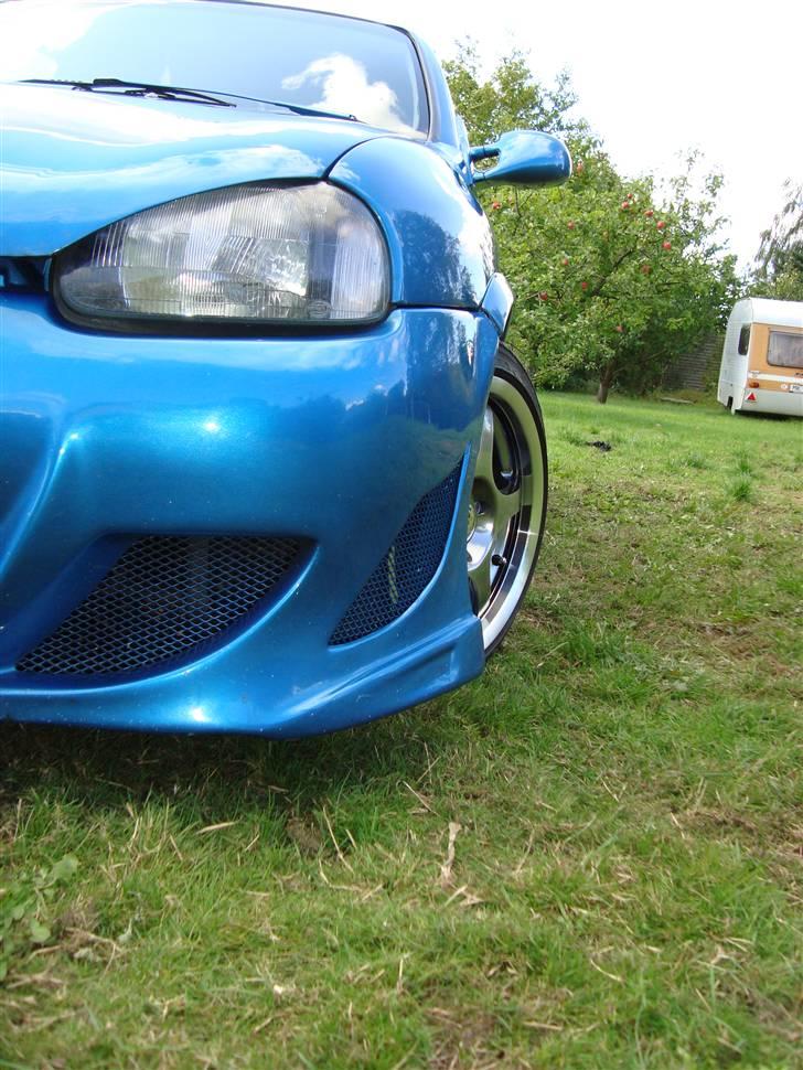 Opel ~Corsa~ 1,4i SE - SOLGT billede 9