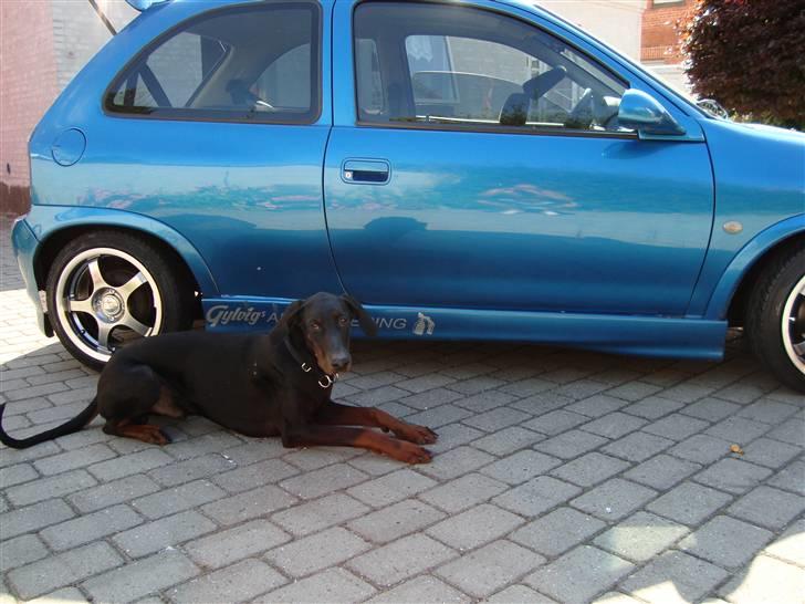 Opel ~Corsa~ 1,4i SE - SOLGT billede 13