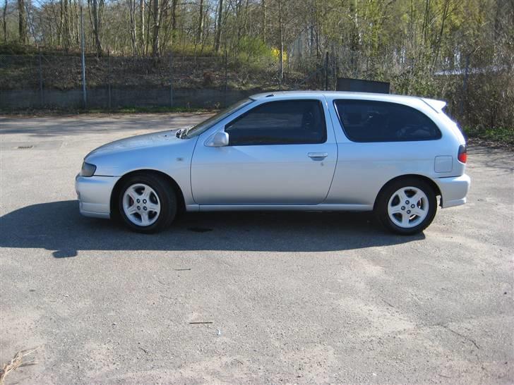 Nissan Almera GTI - SOLGT billede 2