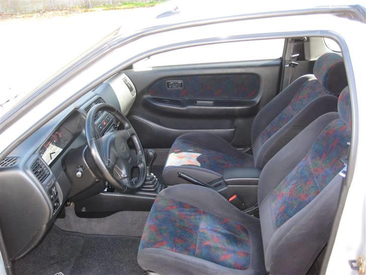 Nissan Almera GTI - SOLGT billede 8