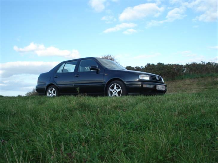 VW Vento 1,9 TDi ``SOLGT´´ billede 9