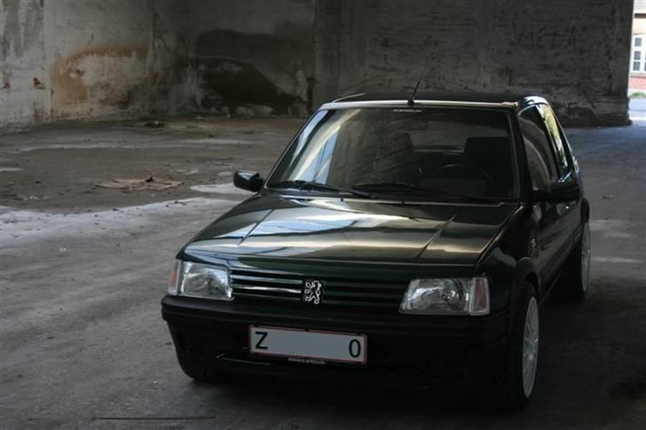 Peugeot 205 2,4 16v GTI billede 3
