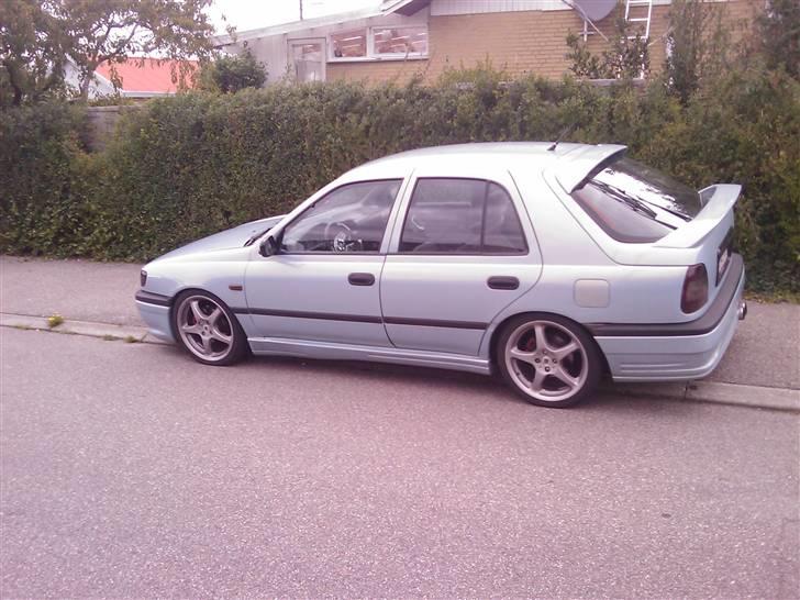 Nissan Sunny ..:: solgt ::.. billede 2