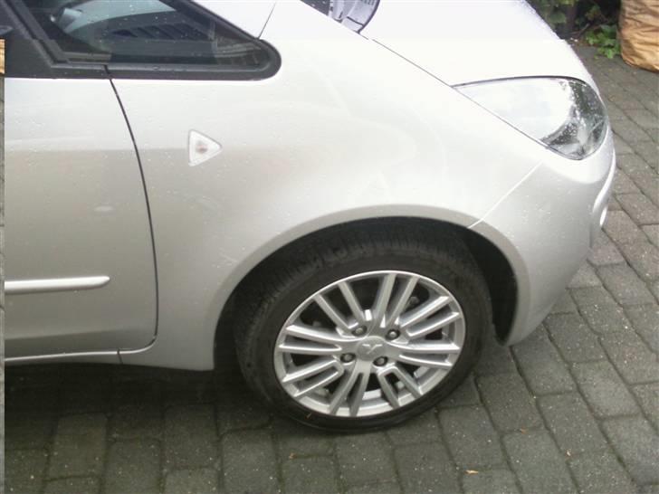 Mitsubishi Colt insport billede 3