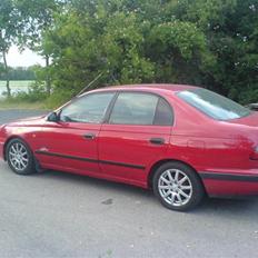 Toyota Carina E Solgt