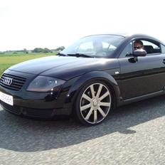 Audi TT // SOLGT//