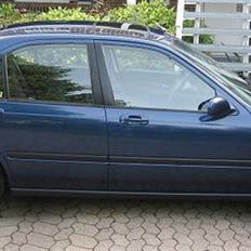 Honda        Civic 1,6i Vtec SR