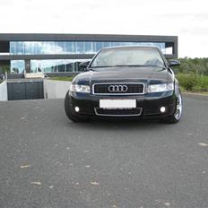 Audi A4 8E