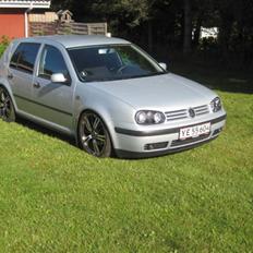 VW Golf 4