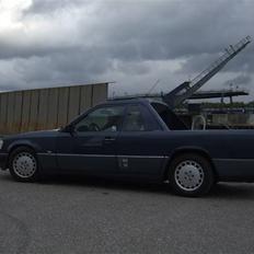 Mercedes Benz 300 D pick up