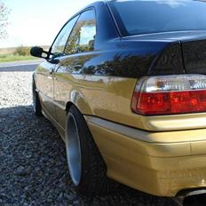BMW e36 318is SOLGT & SMADRET