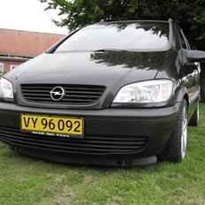 Opel Zafira 2.0 16v