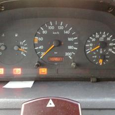 Mercedes Benz Vito 110 2,3 Td