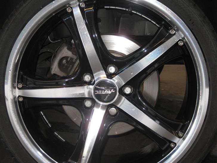 Toyota Corolla Verso sol - 19" autech alufælge billede 4