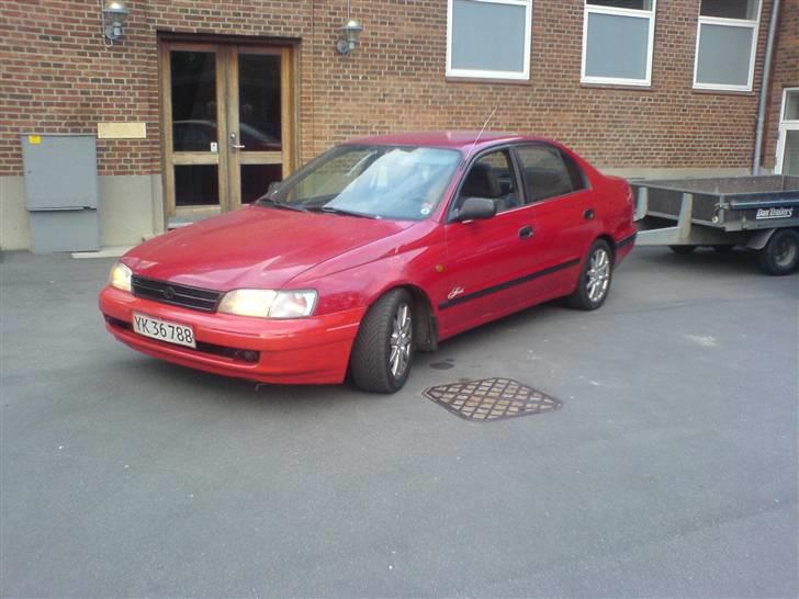 Toyota Carina E Solgt billede 3