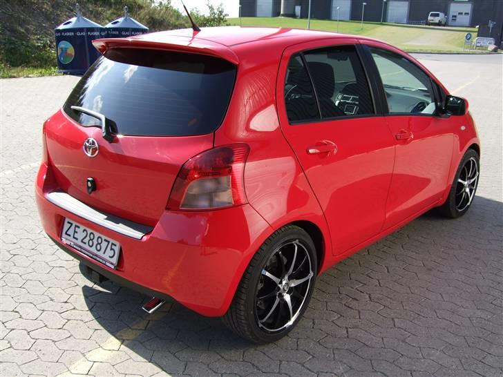 Toyota Yaris Luna Sport, diesel billede 3