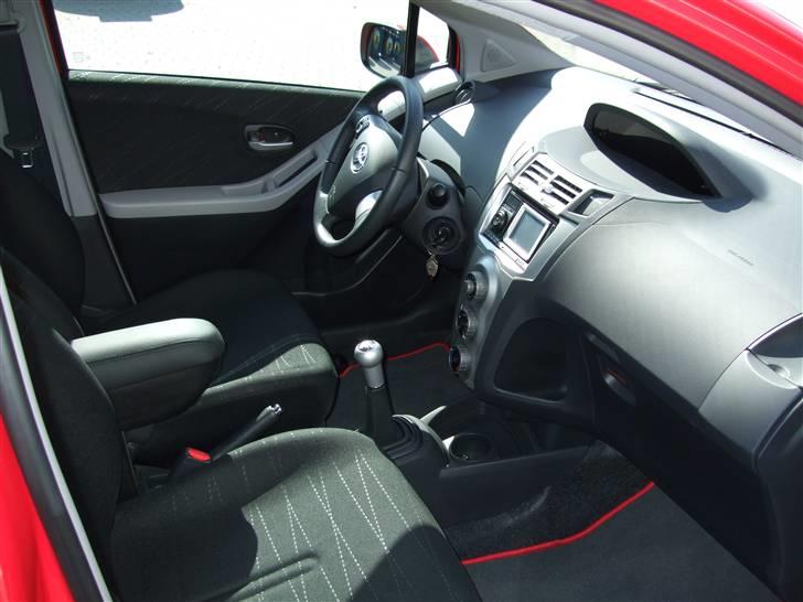 Toyota Yaris Luna Sport, diesel billede 6