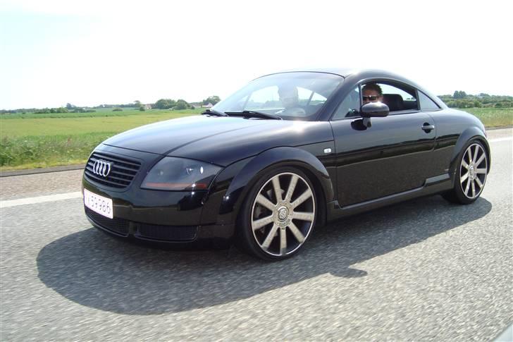 Audi TT // SOLGT// billede 1