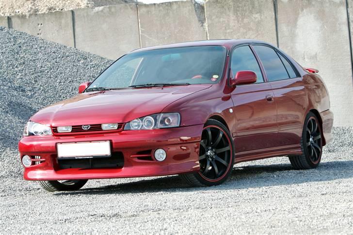 Toyota Carina E 2,0 "KRÓLIK" SOLGT billede 2