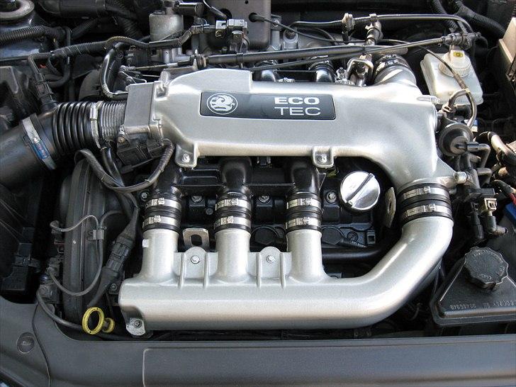Opel Vectra B 2.5 V6 [solgt] Billeder af biler