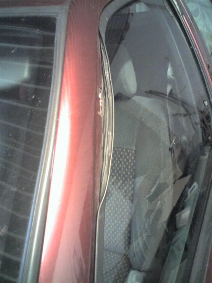 Renault 19 (skrottet) billede 19