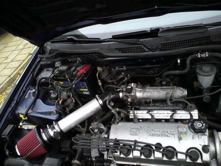 Honda        Civic 1,6i Vtec SR billede 7