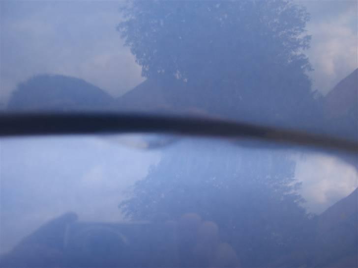 Ford focus 2,0 trend - Her er rusten i bagskærmen møg irriterende. Og der findes ikke rust andre steder på bilen billede 11