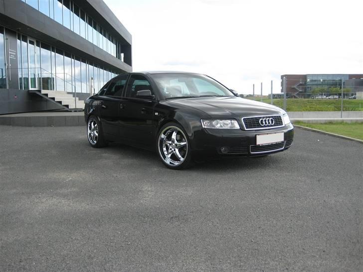 Audi A4 8E billede 4