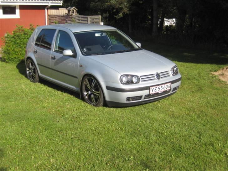 VW Golf 4 billede 1