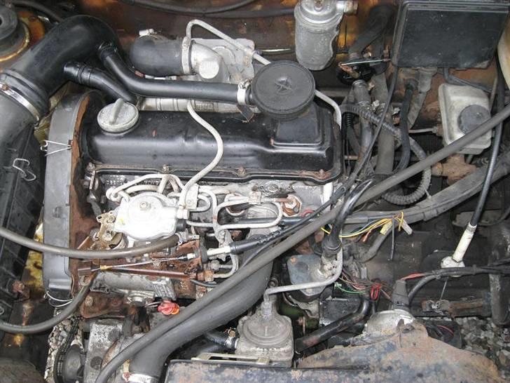 VW Golf 1 1.6gtd TIL SALG - Nyvasket! billede 13