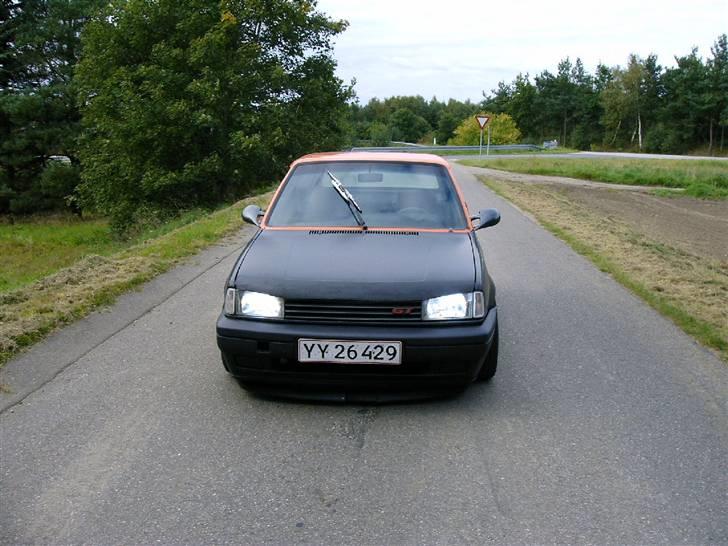 VW polo coupe SOLGT billede 3