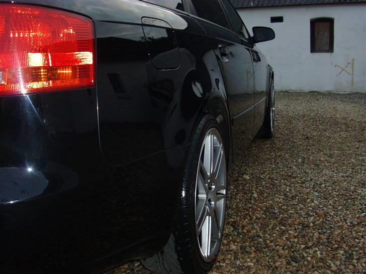 Audi A4 2,0 TDI Avant 5d  billede 13