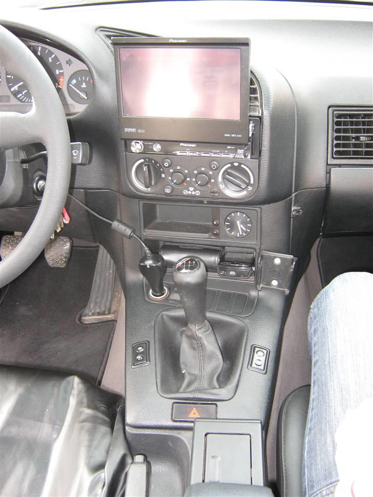 BMW 325 I Vanos billede 18