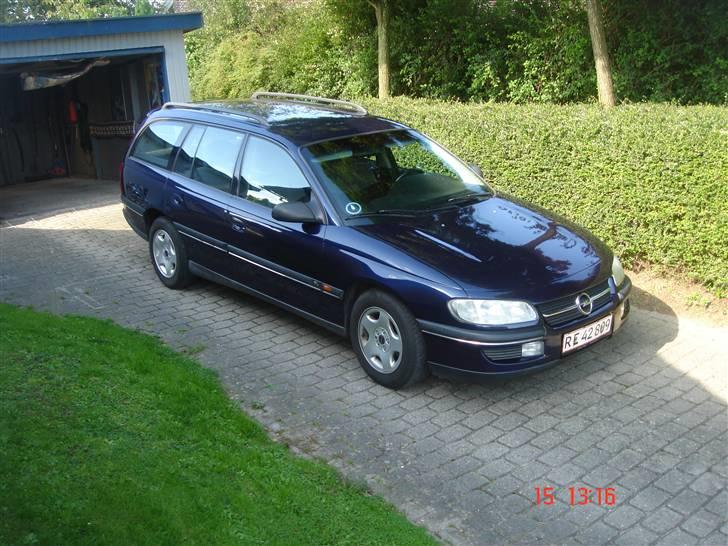 Opel Omega st.car Til Salg nu. billede 1