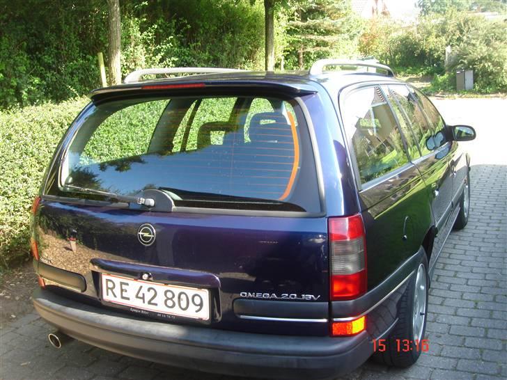 Opel Omega st.car Til Salg nu. billede 8