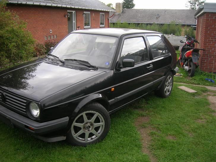 VW golf 2 1,6 liters SOLGT billede 2