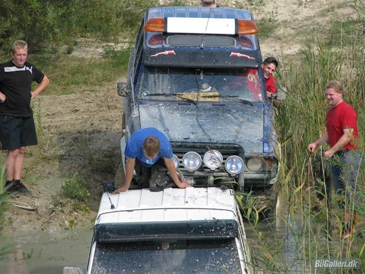 Toyota Landcruiser HJ61 - Man må godt være grim når man fryder sig.. billede 13