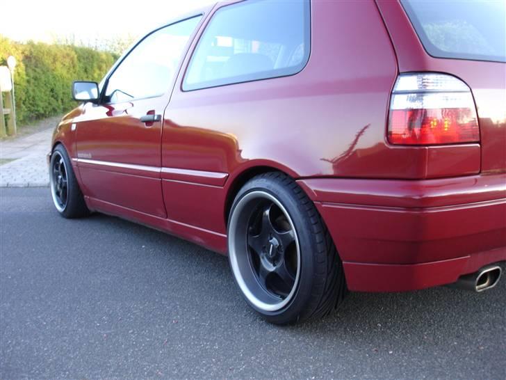 VW golf 3 - Gamle fælge  Borbet T 7.5x16 og 9x16, m/ 215/40-16 og 195/40-16. billede 7