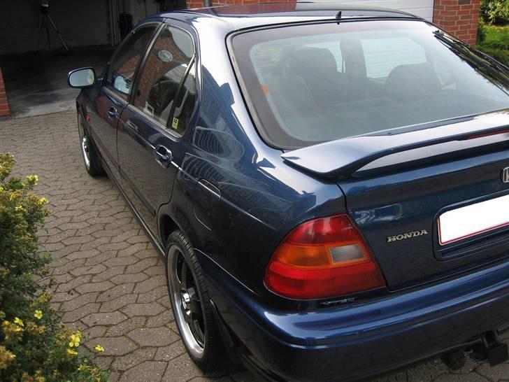 Honda        Civic 1,6i Vtec SR billede 8
