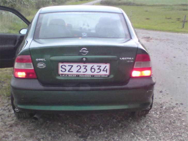 Opel VECTRA B solgt billede 5