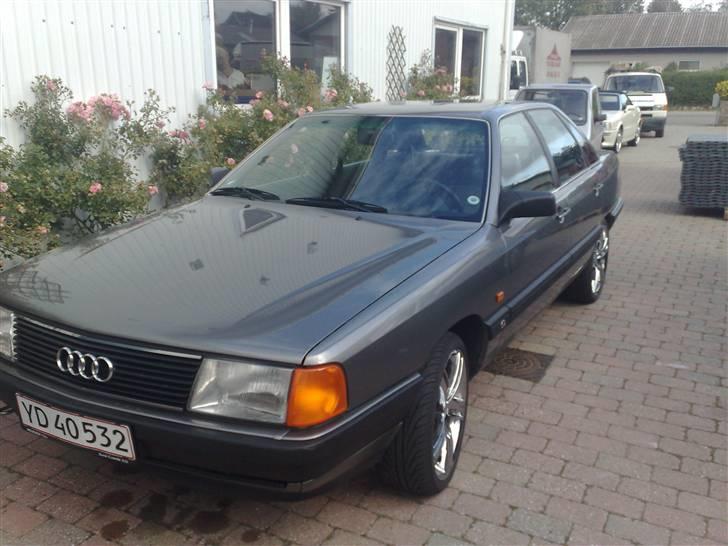 Audi 100 2,3 -  komme billede 7